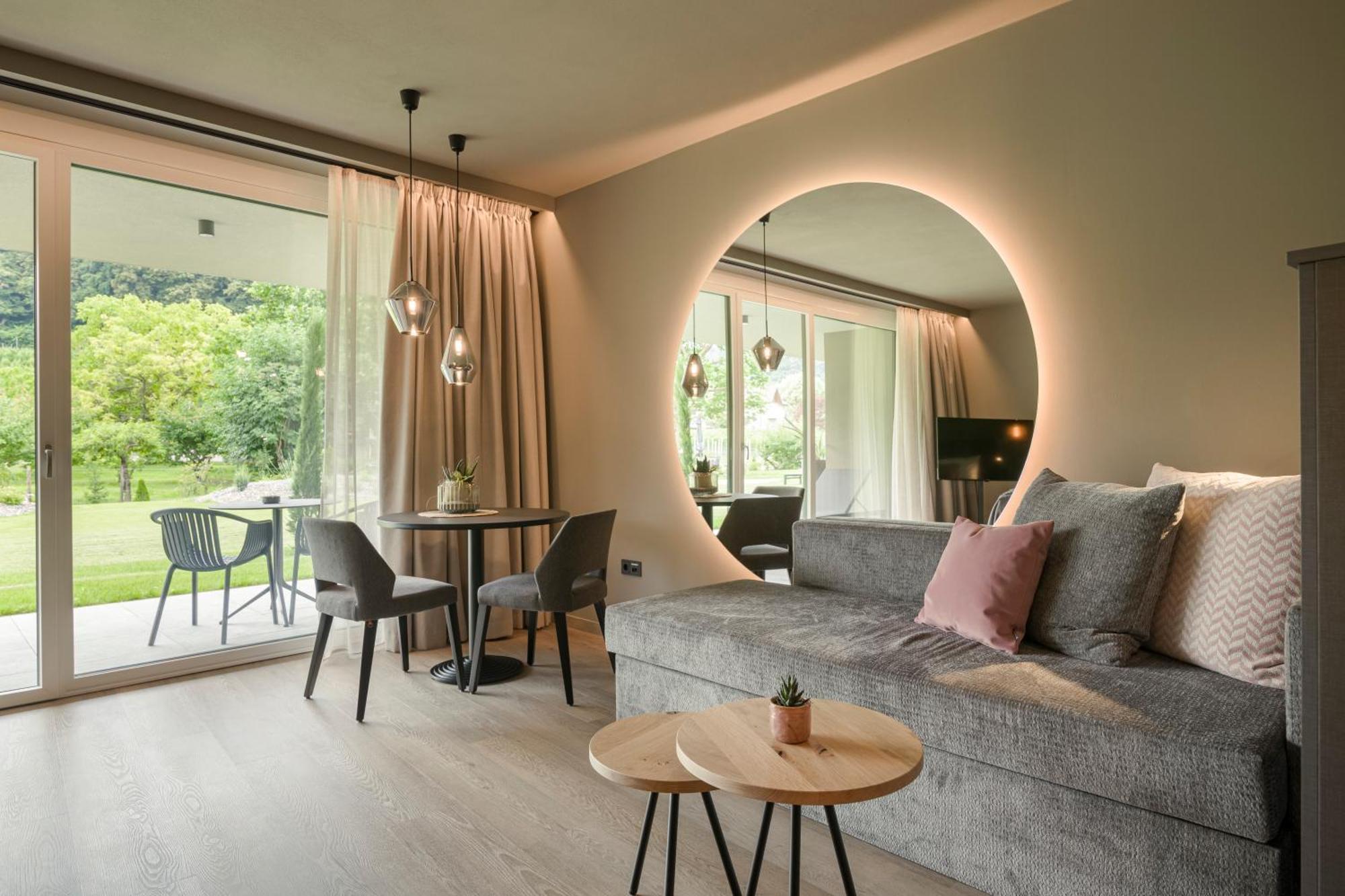 Belia Lofts - Adults Only - Apartments 아피아노 술라 스트라다 델 비노 외부 사진